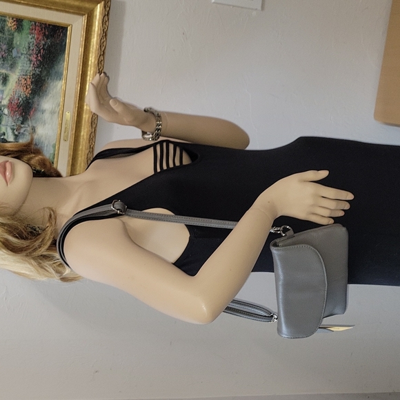 NEW, Gray cowhide leather crossbody purse. Very soft. - Picture 10 of 11